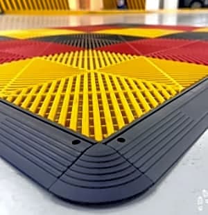 KleenStride - Garage Car Tile 2